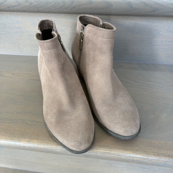 Blondo Women's Booties - Picture 5 of 10